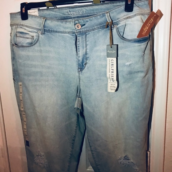 American Rag Girlfriend Fit Cropped Jeans - Picture 5 of 6